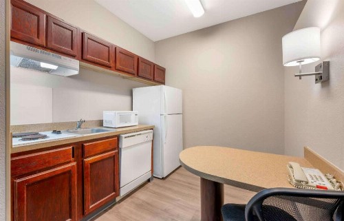 Extended Stay America Suites - Indianapolis - Airport - W Southern Ave - image 39