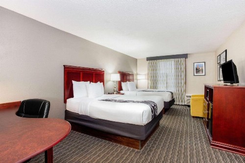 La Quinta by Wyndham Indianapolis South - image 16