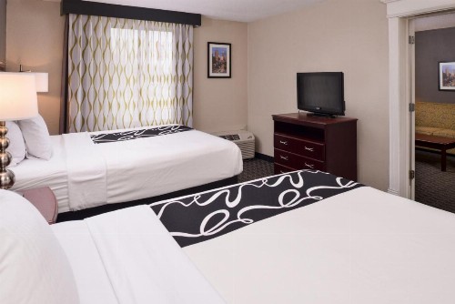 La Quinta by Wyndham Indianapolis South - image 2