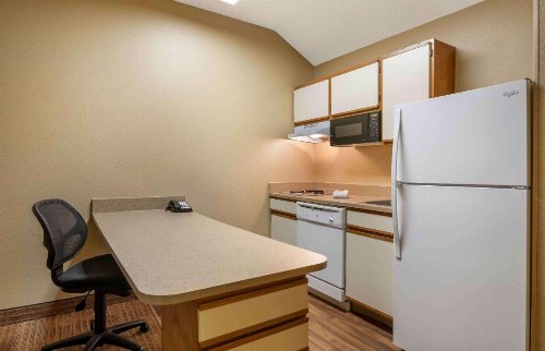 Extended Stay America Suites - Indianapolis - West 86th St - image 26