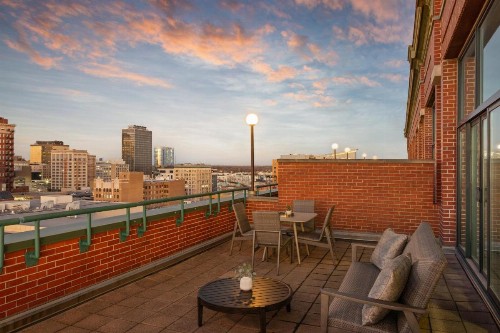 Omni Severin Hotel - image 13