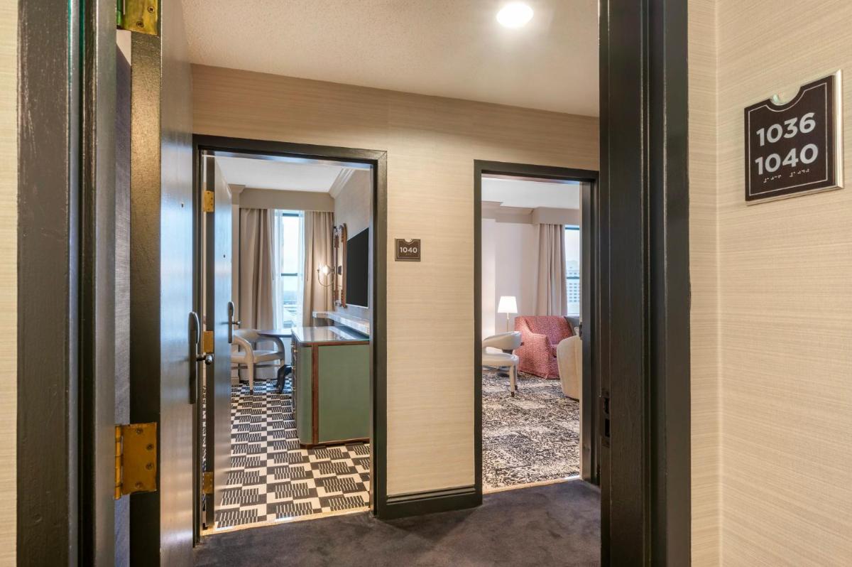 Omni Severin Hotel - image 2