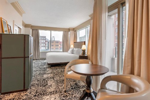 Omni Severin Hotel - image 26
