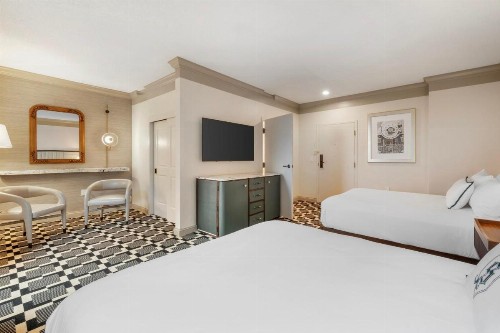 Omni Severin Hotel - image 38