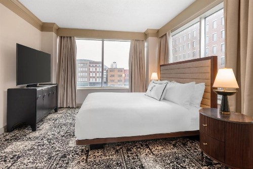 Omni Severin Hotel - image 8