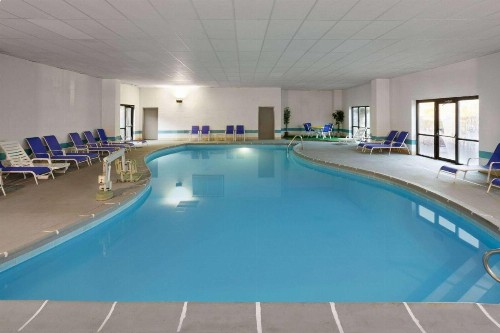 Days Inn & Suites by Wyndham Northwest Indianapolis - image 21