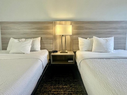 Baymont by Wyndham Indianapolis South - image 47