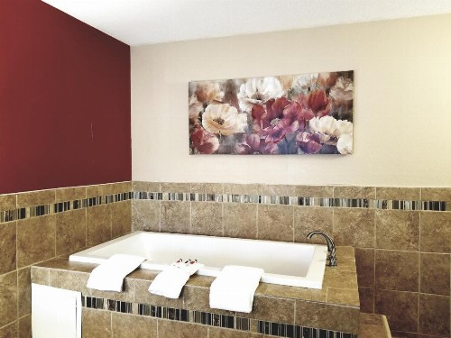 Baymont by Wyndham Indianapolis West - image 36