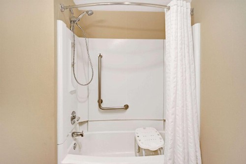 Baymont by Wyndham Indianapolis West - image 5