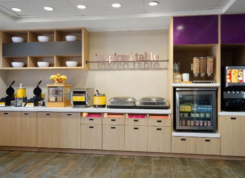 Hyatt Place Indianapolis/Keystone - image 11