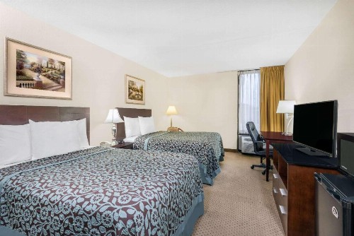 Days Inn by Wyndham Indianapolis Northeast - image 14