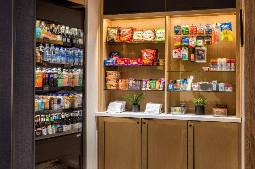 Hyatt Place Indianapolis Airport - image 43