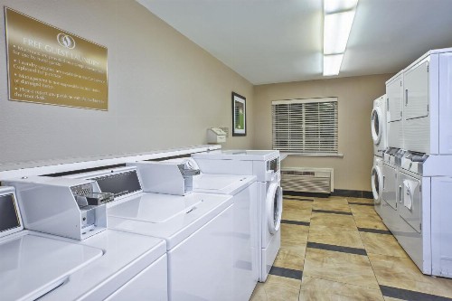 Candlewood Suites Indianapolis Northeast an IHG Hotel - image 20