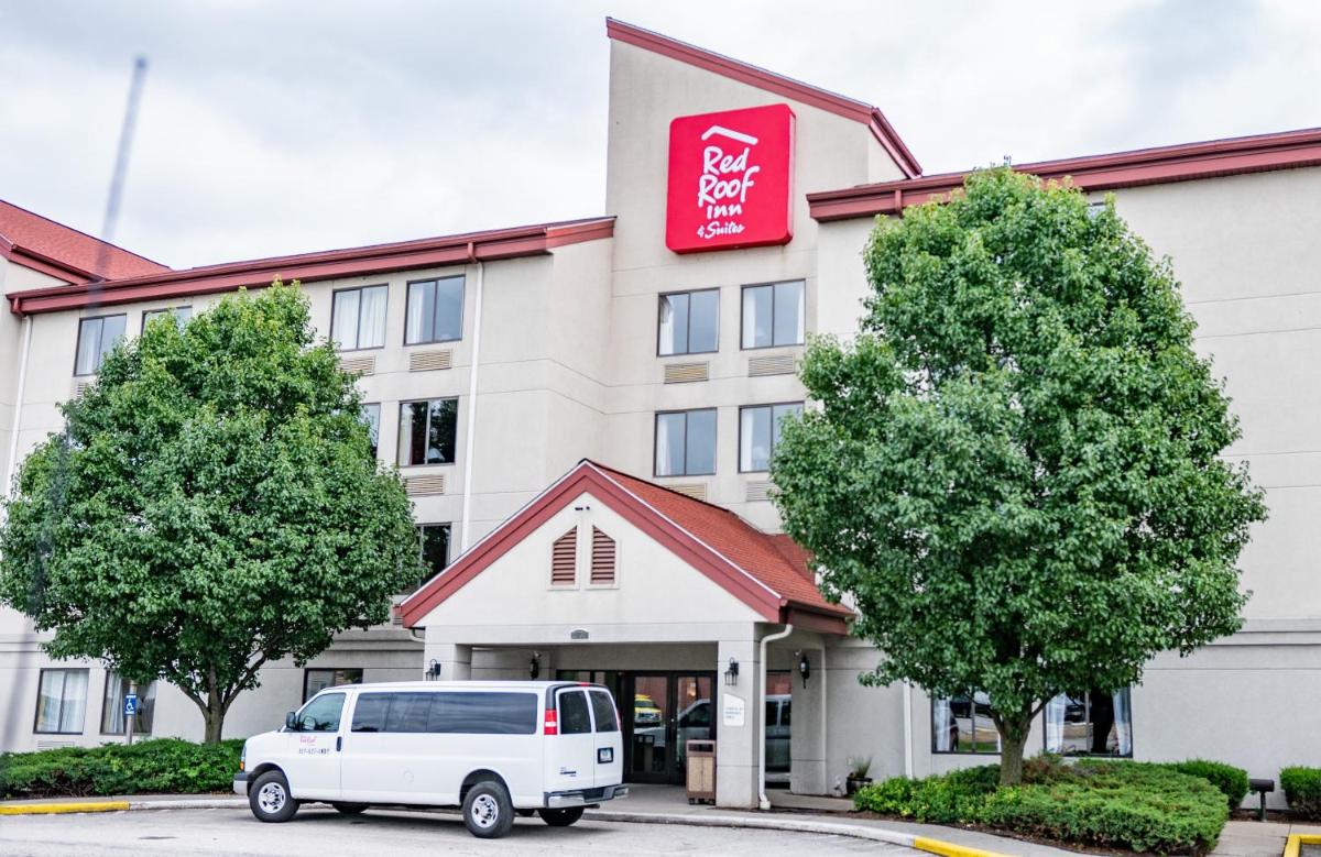 Red Roof Inn & Suites Indianapolis Airport - main image