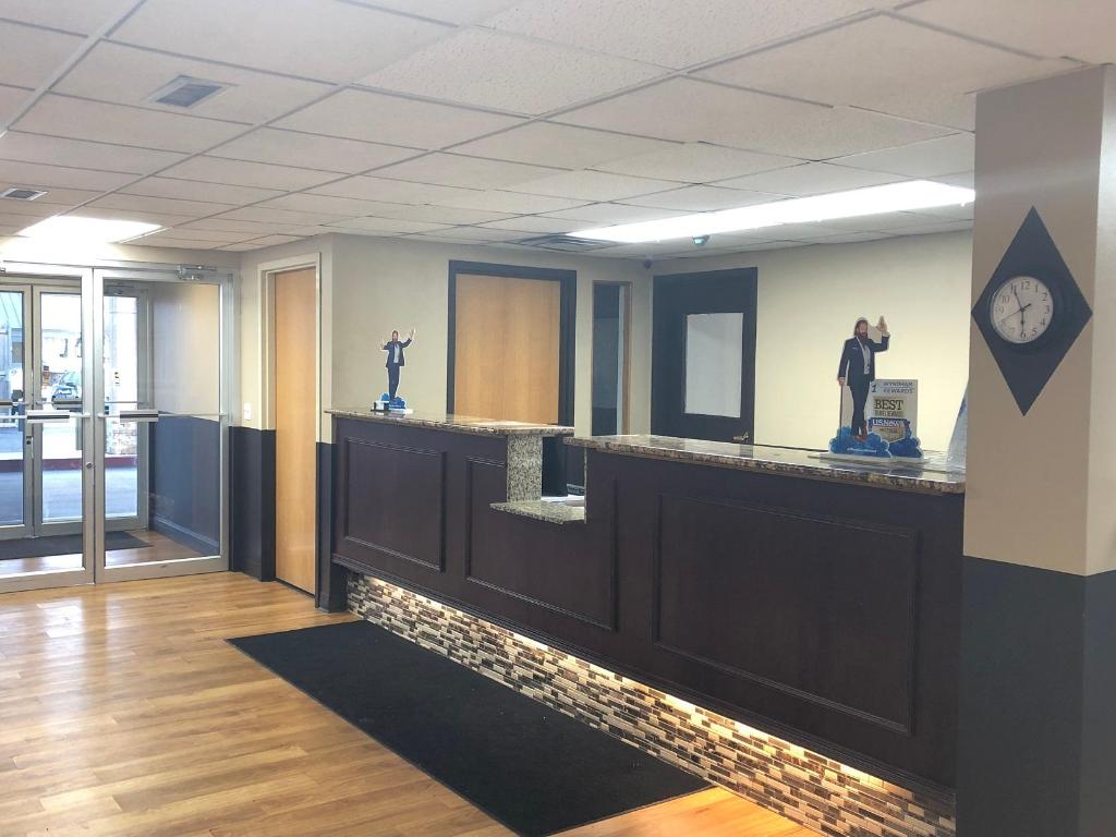 FairBridge Inn Express Indianapolis South - image 2