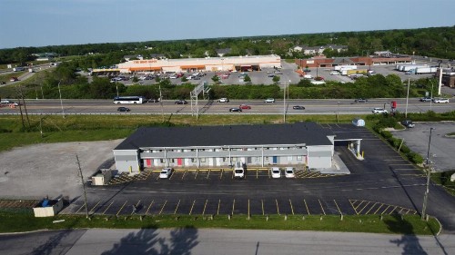 Days Inn by Wyndham Indianapolis East Post Road - image 15