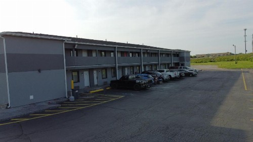 Days Inn by Wyndham Indianapolis East Post Road - image 24