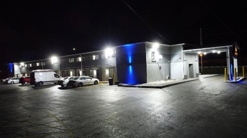 Days Inn by Wyndham Indianapolis East Post Road - image 30