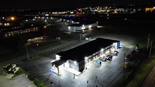 Days Inn by Wyndham Indianapolis East Post Road - image 32