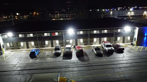 Days Inn by Wyndham Indianapolis East Post Road - image 37