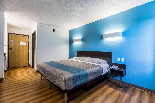 Motel 6-Indianapolis IN - Southport - image 25