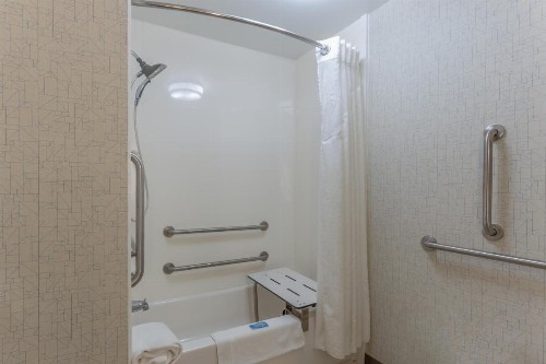 Holiday Inn Express - Indianapolis - Southeast an IHG Hotel - image 40