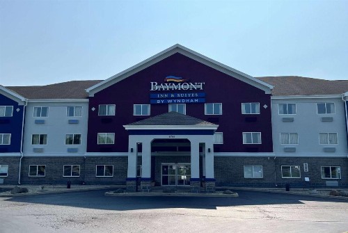 Baymont by Wyndham Indianapolis Northeast - image 31