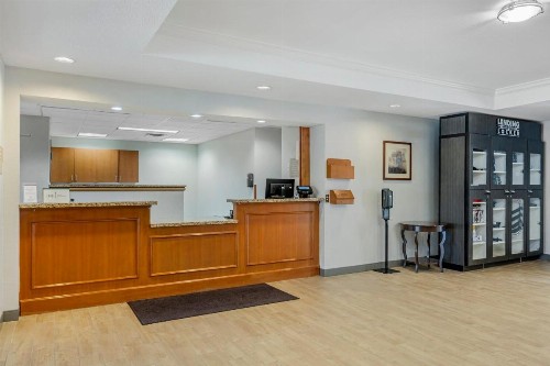 Candlewood Suites Indianapolis East an IHG Hotel - image 21