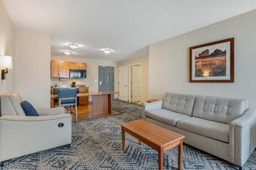 Candlewood Suites Indianapolis East an IHG Hotel - image 45