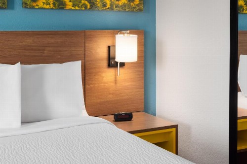 OYO Hotel Indianapolis International Airport - image 27
