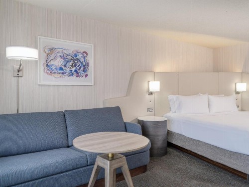 Crowne Plaza Hotel Indianapolis Airport an IHG Hotel - image 29