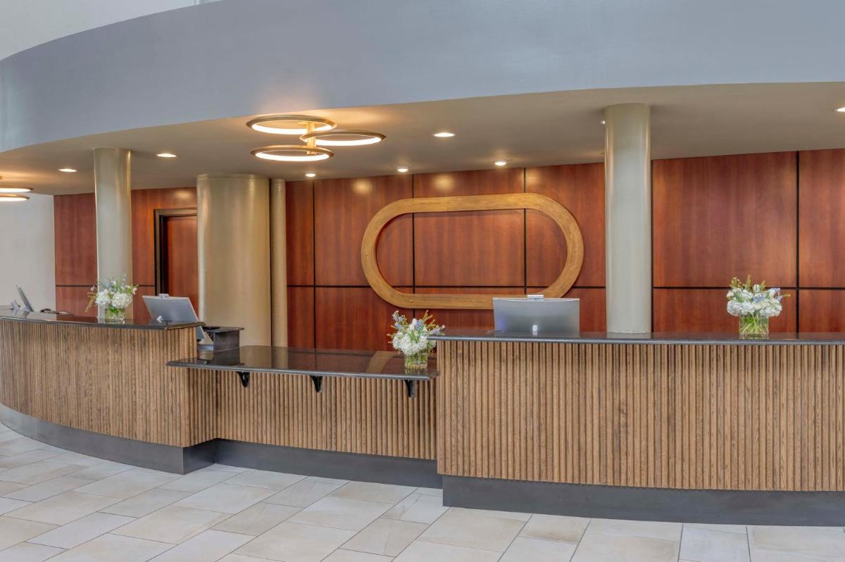 Crowne Plaza Hotel Indianapolis Airport an IHG Hotel - image 5