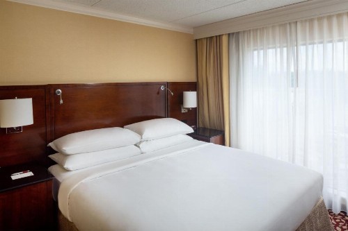 Indianapolis Marriott East - image 23