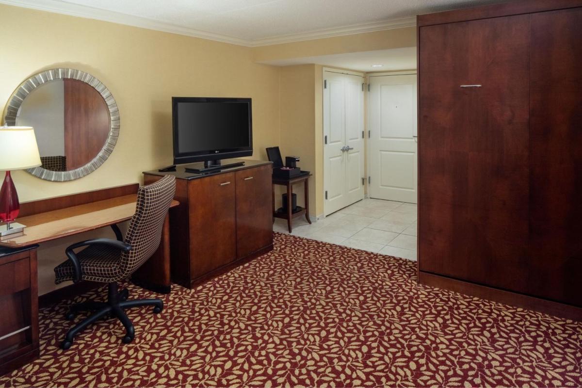 Indianapolis Marriott East - image 4