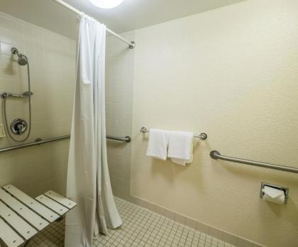 Red Roof Inn Indianapolis South - image 9