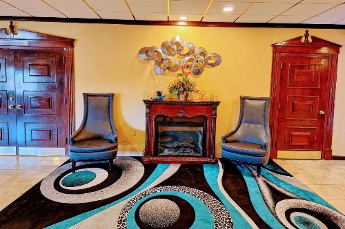 Ramada by Wyndham Indianapolis Speedway - image 19