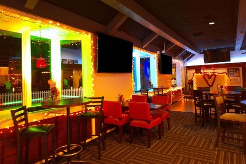 Ramada by Wyndham Indianapolis Speedway - image 2