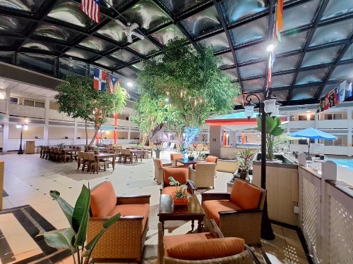 Ramada by Wyndham Indianapolis Speedway - image 3