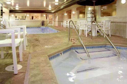 Country Inn & Suites by Radisson Indianapolis Airport South IN - image 6