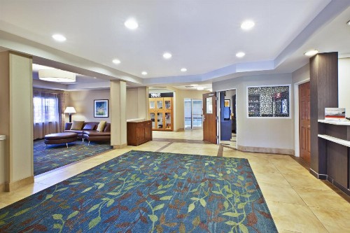 Candlewood Suites Indianapolis Airport an IHG Hotel - image 11