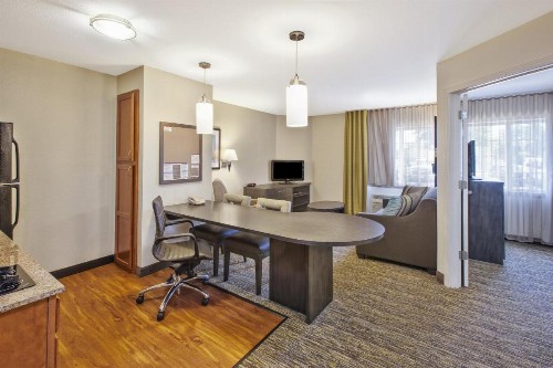 Candlewood Suites Indianapolis Airport an IHG Hotel - image 21