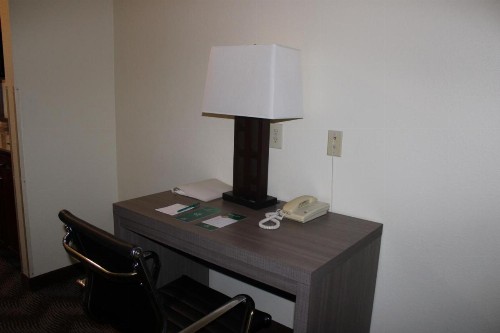 Best Western Airport Suites - image 50