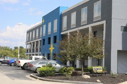 Quality Inn Northwest - image 10