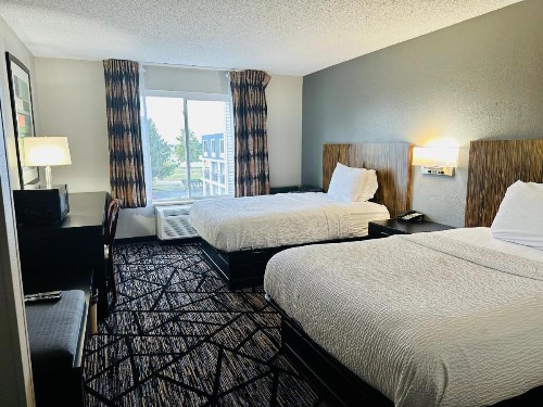 Quality Inn Northwest - image 16