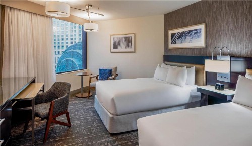 Hyatt Regency Indianapolis at State Capitol - image 32