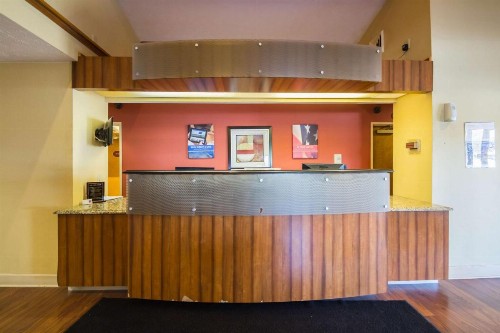 Motel 6-Indianapolis IN - Airport - image 14