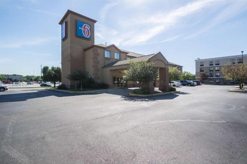 Motel 6-Indianapolis IN - Airport - image 8