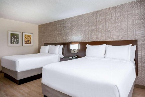 Wyndham Indianapolis West - image 1