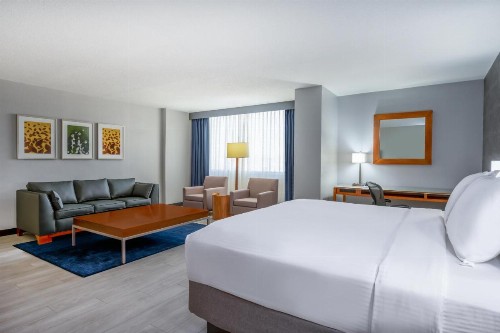 Wyndham Indianapolis West - image 14
