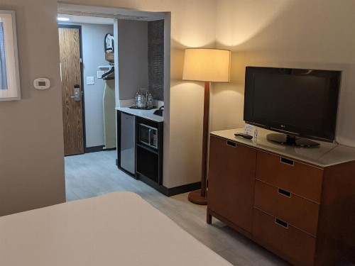 Wyndham Indianapolis West - image 3